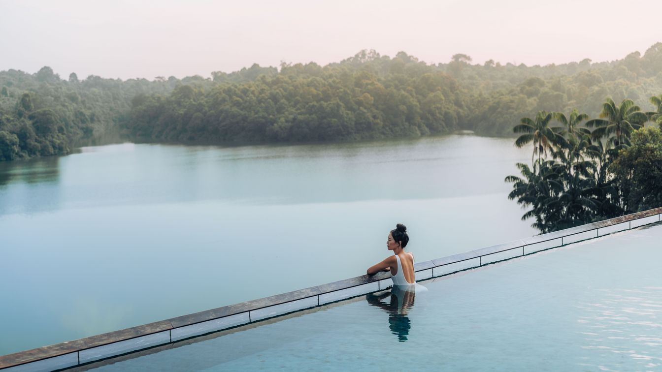 Rooftop Infinity Pool